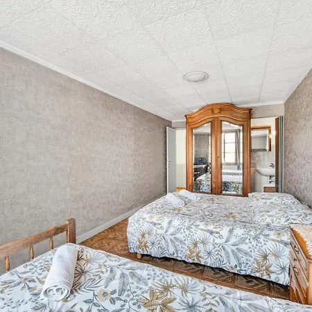 D'hotes Des 17 Clochers - B&B